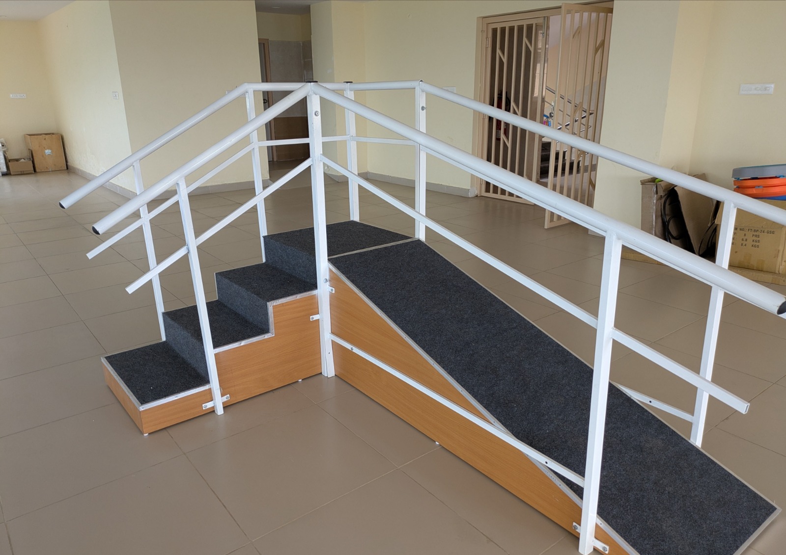 The landscaped garden at the front of the hospital.